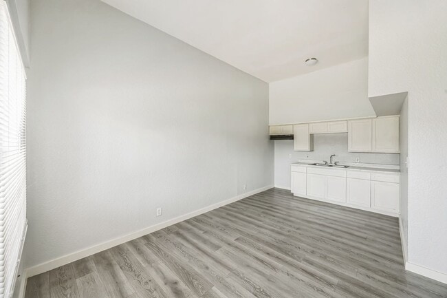 Building Photo - 2 Bedroom Apt in Brownsville, TX