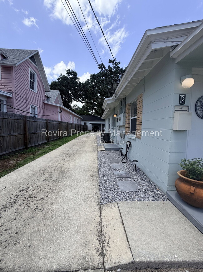 Building Photo - 15 W Princeton St