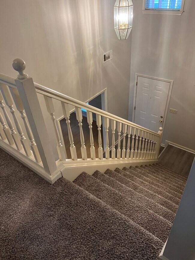 Building Photo - 8294 Floral Spring Dr