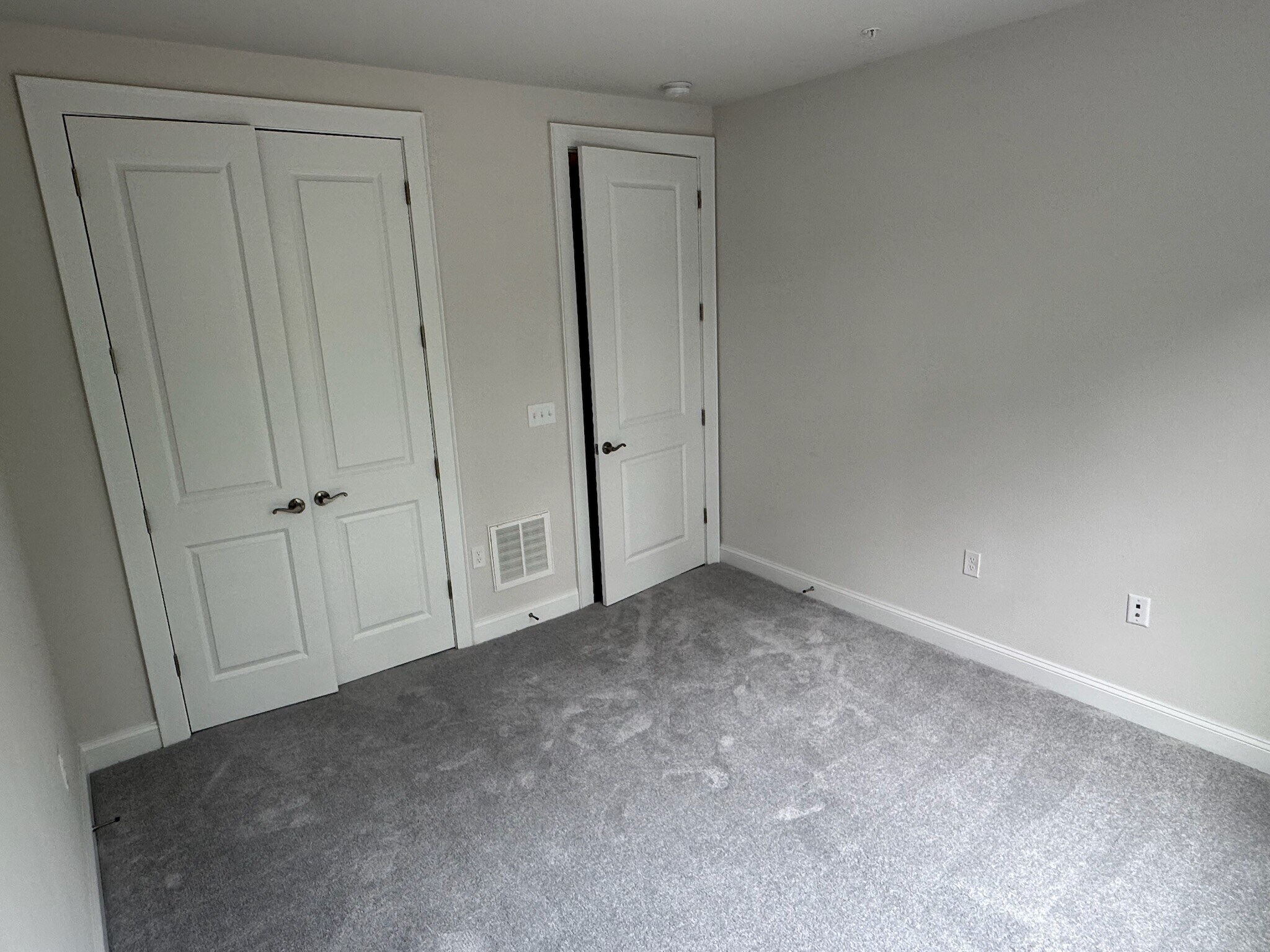 Building Photo - 115 Wellie Hl Pl