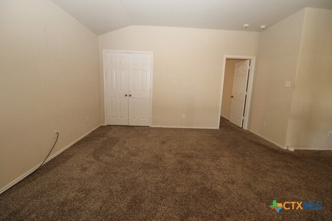 Building Photo - 1202 Stonewall Ridge