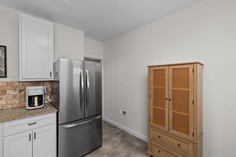 Building Photo - 5342 Itaska St