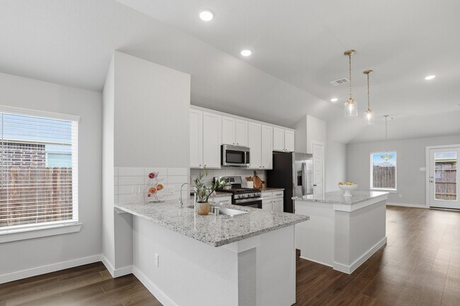 Building Photo - 3318 Trl Vw Dr