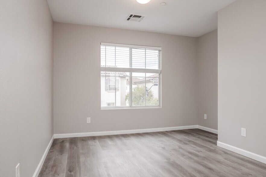 Building Photo - 8937 Brian Christopher Ave