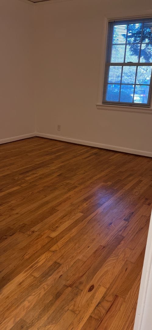 Building Photo - Be a Star in our Vintage 1 Bedroom Hollywood Apartment