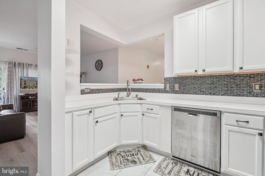 Building Photo - 11322 Westbrook Mill Ln