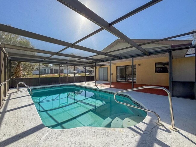 Building Photo - 7410 Dundee Ct