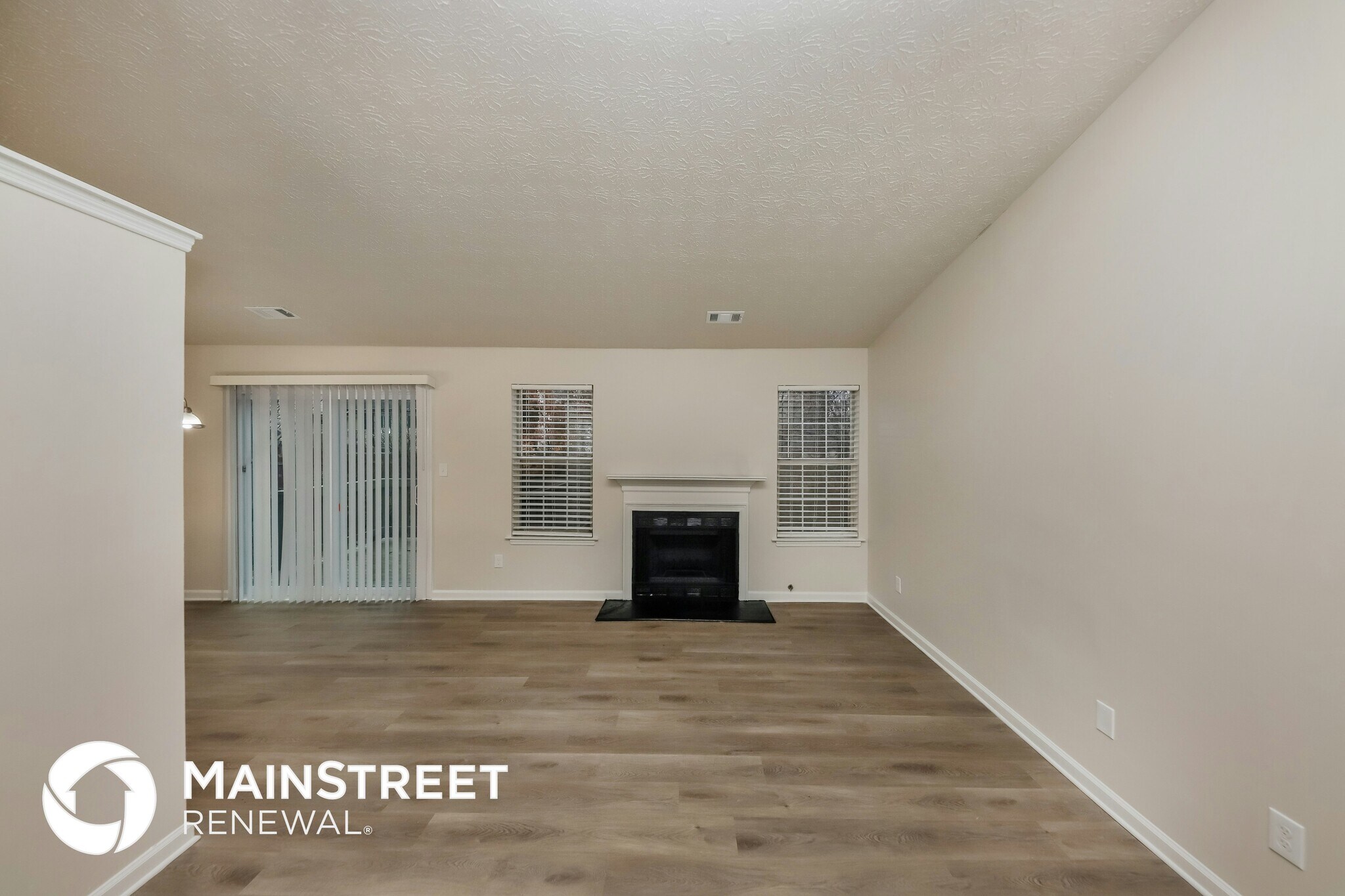 Building Photo - 1357 Ling Dr