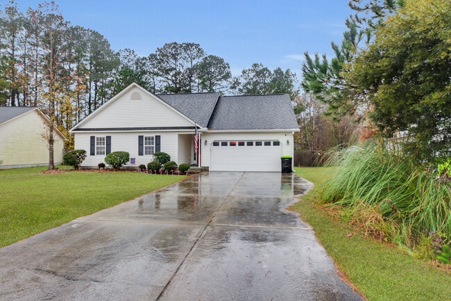 Building Photo - 158 Oakley Dr