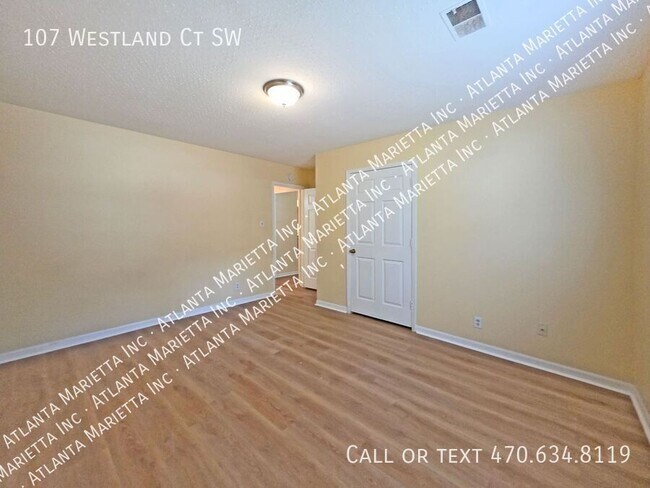Building Photo - 107 Westland Ct SW