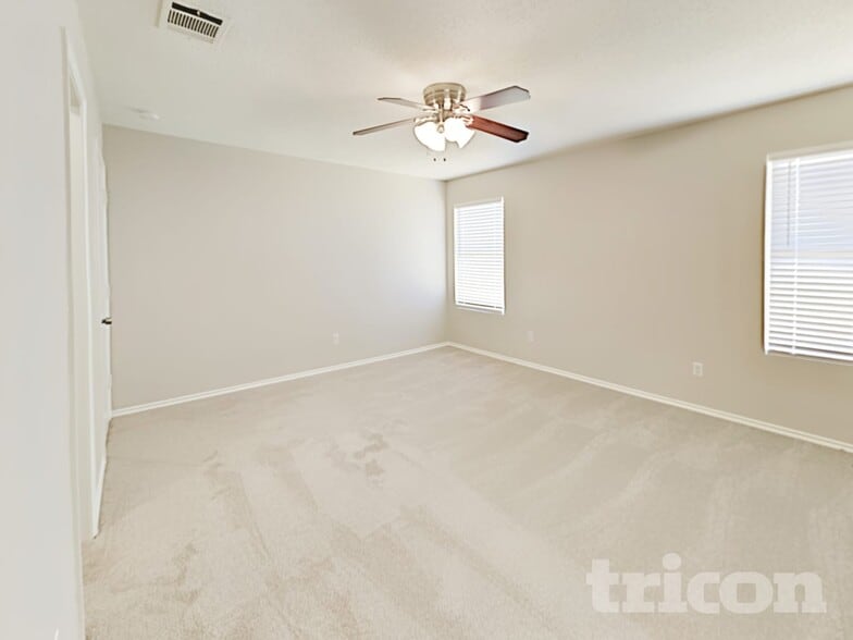 Building Photo - 135 Jefferson Dr