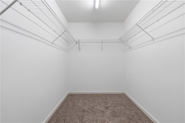 Building Photo - 3680 Moor Pointe Dr