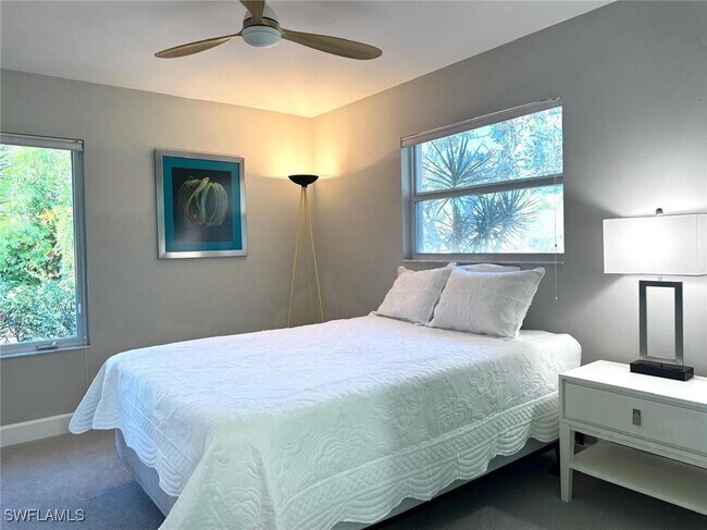 Building Photo - 668 95th Ave N