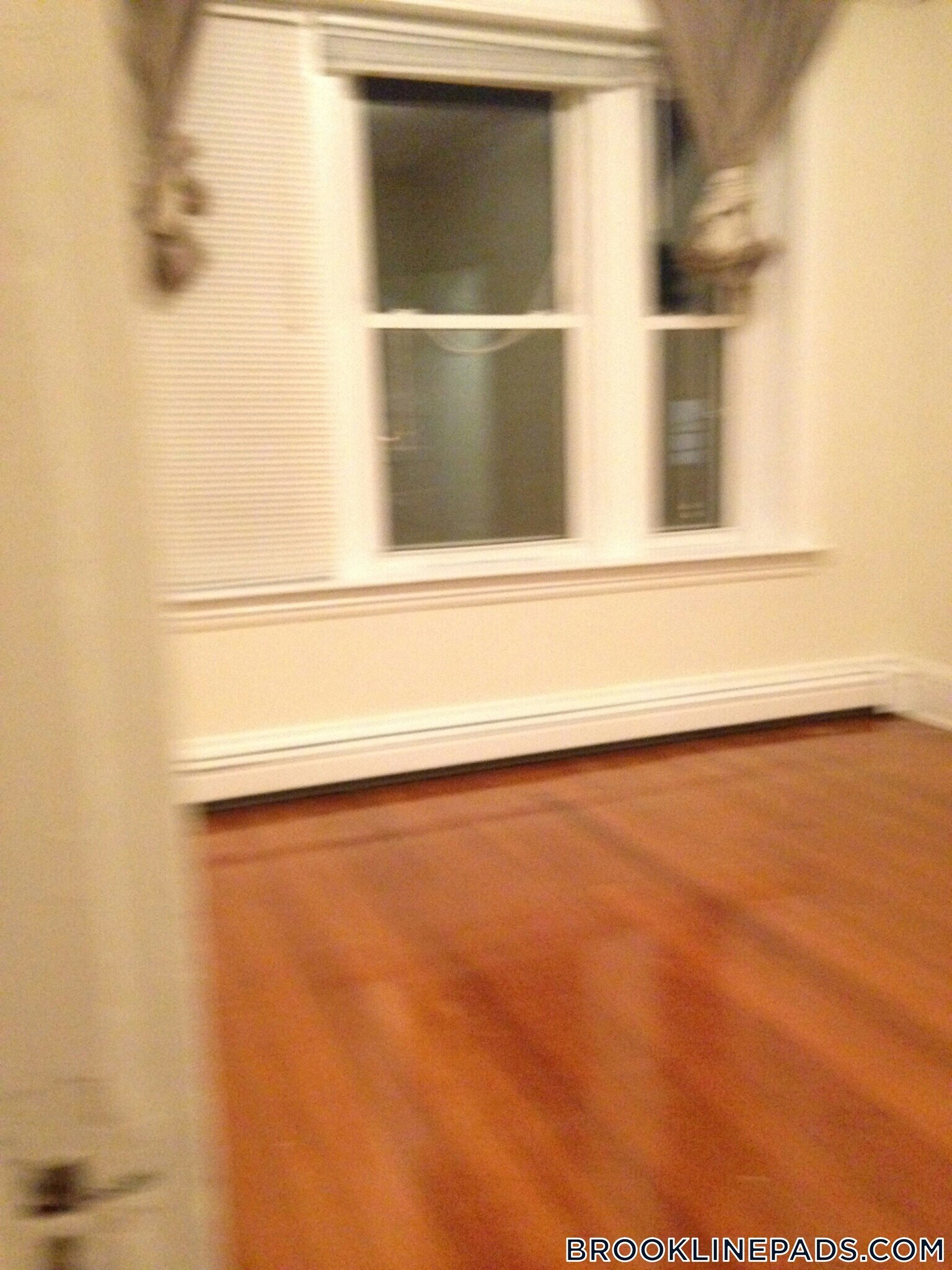 Building Photo - 208 Winthrop Rd