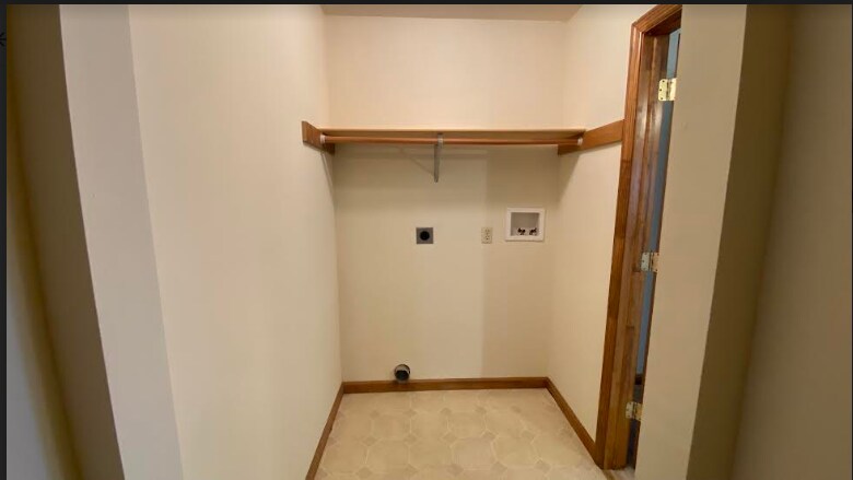 Building Photo - 4311 Angela Ct