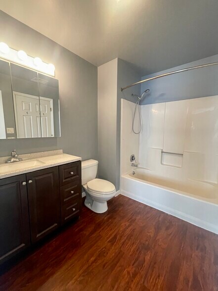 Building Photo - 23 Briarwood Way