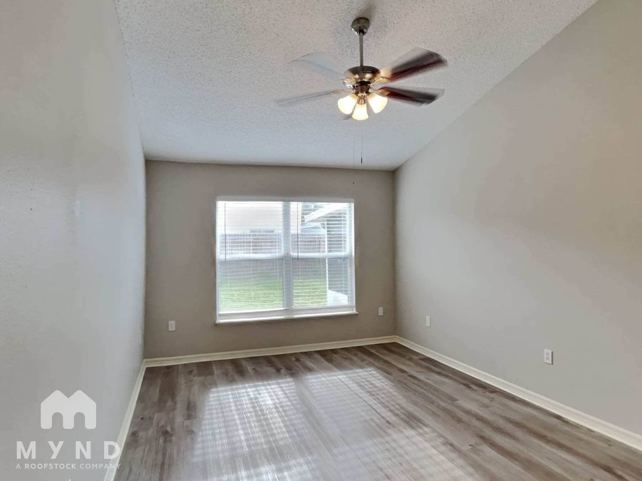 Building Photo - 6218 Calamari Pl