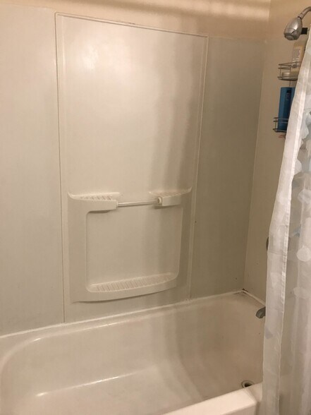 Building Photo - 896 Huntington Ave