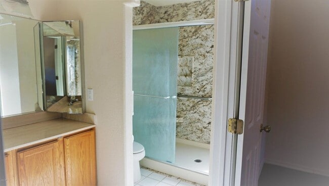 Building Photo - 4408 La Corte Dr