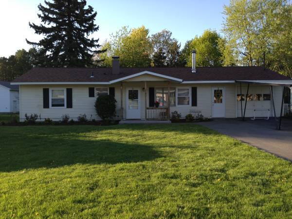 Building Photo - 118 Barclay Rd