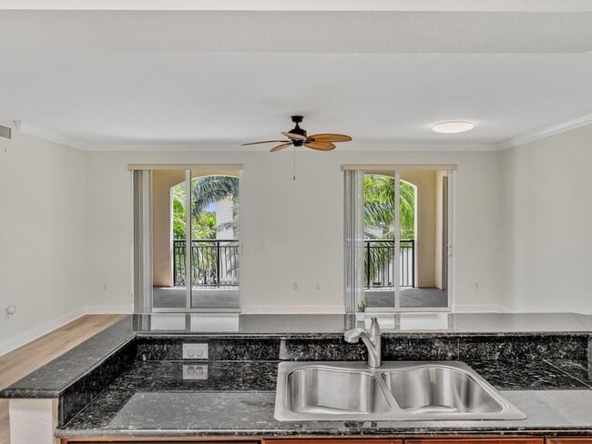 Building Photo - 1405 Renaissance Way
