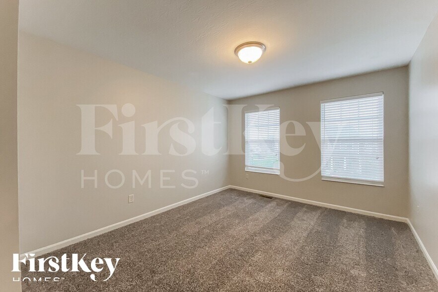 Building Photo - 4737 Turfway Trail