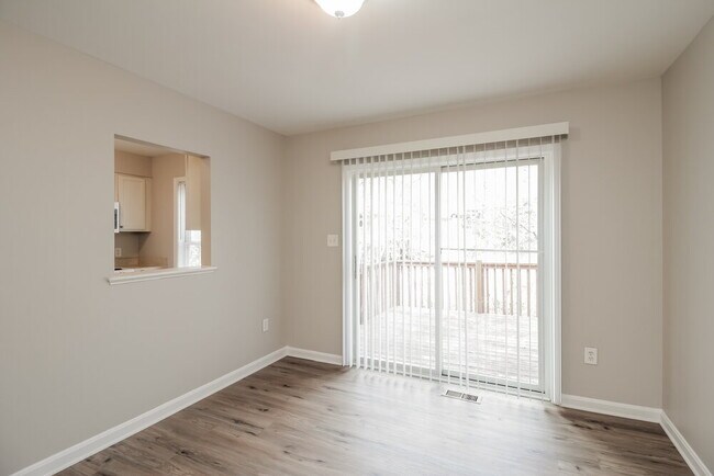 Building Photo - 6803 Campbell Burn Ct