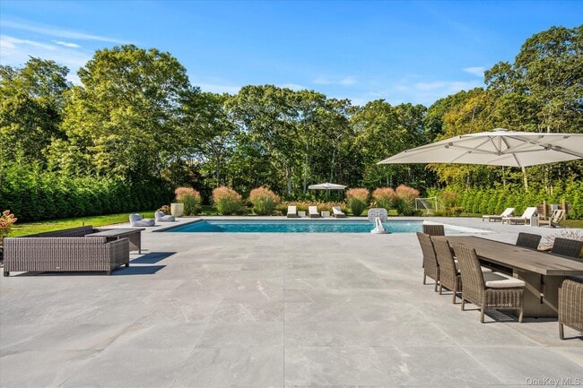 Building Photo - 805 Kayleighs Ct