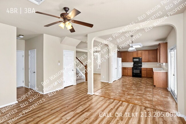 Building Photo - 12134 Lantana Cove