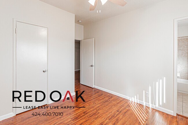 Building Photo - 11736 Gurley Ave
