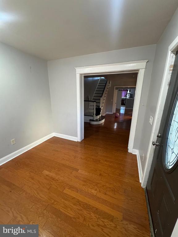 Building Photo - 5028 Whitaker Ave