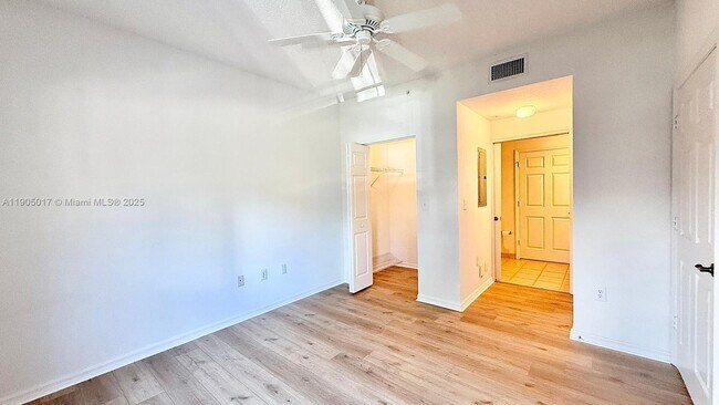 Building Photo - 2808 Amalei Dr