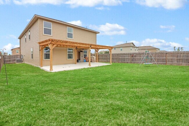 Building Photo - 6463 Legato Curv
