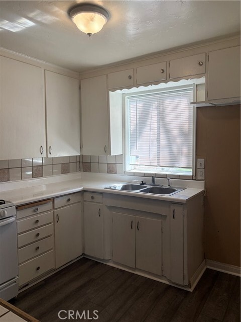 Building Photo - 10803 Bellflower Ave