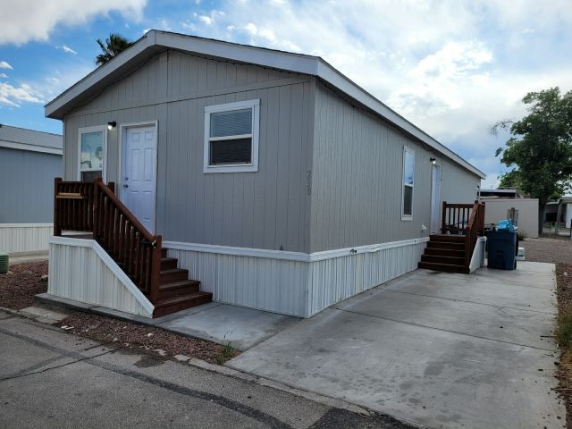 Primary Photo - 2038 Palm St
