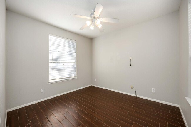 Building Photo - 3419 Crosby Landing