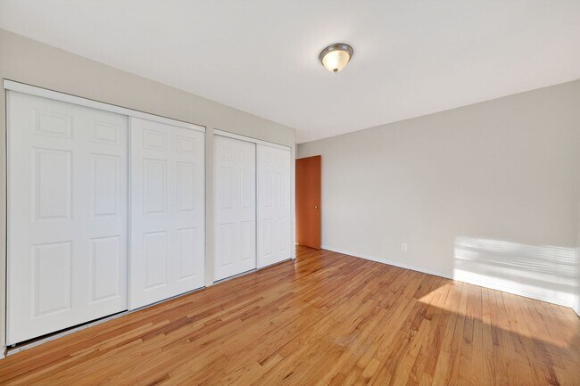 Building Photo - 8908 Scottdale Ave