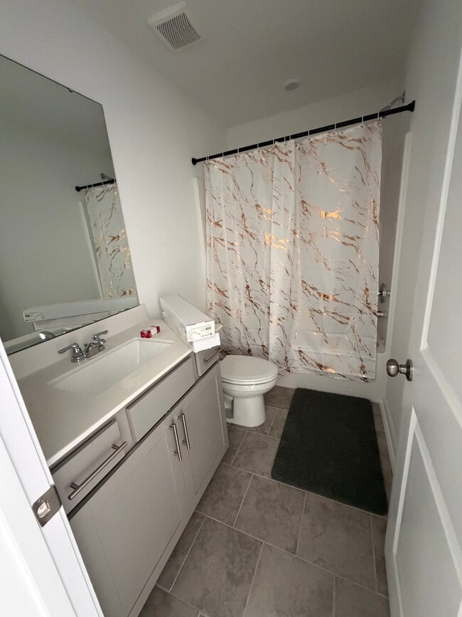 Building Photo - 3210 Gypsum Dr