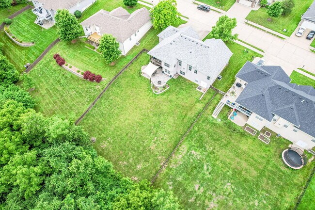 Building Photo - 3702 Timber Run Dr