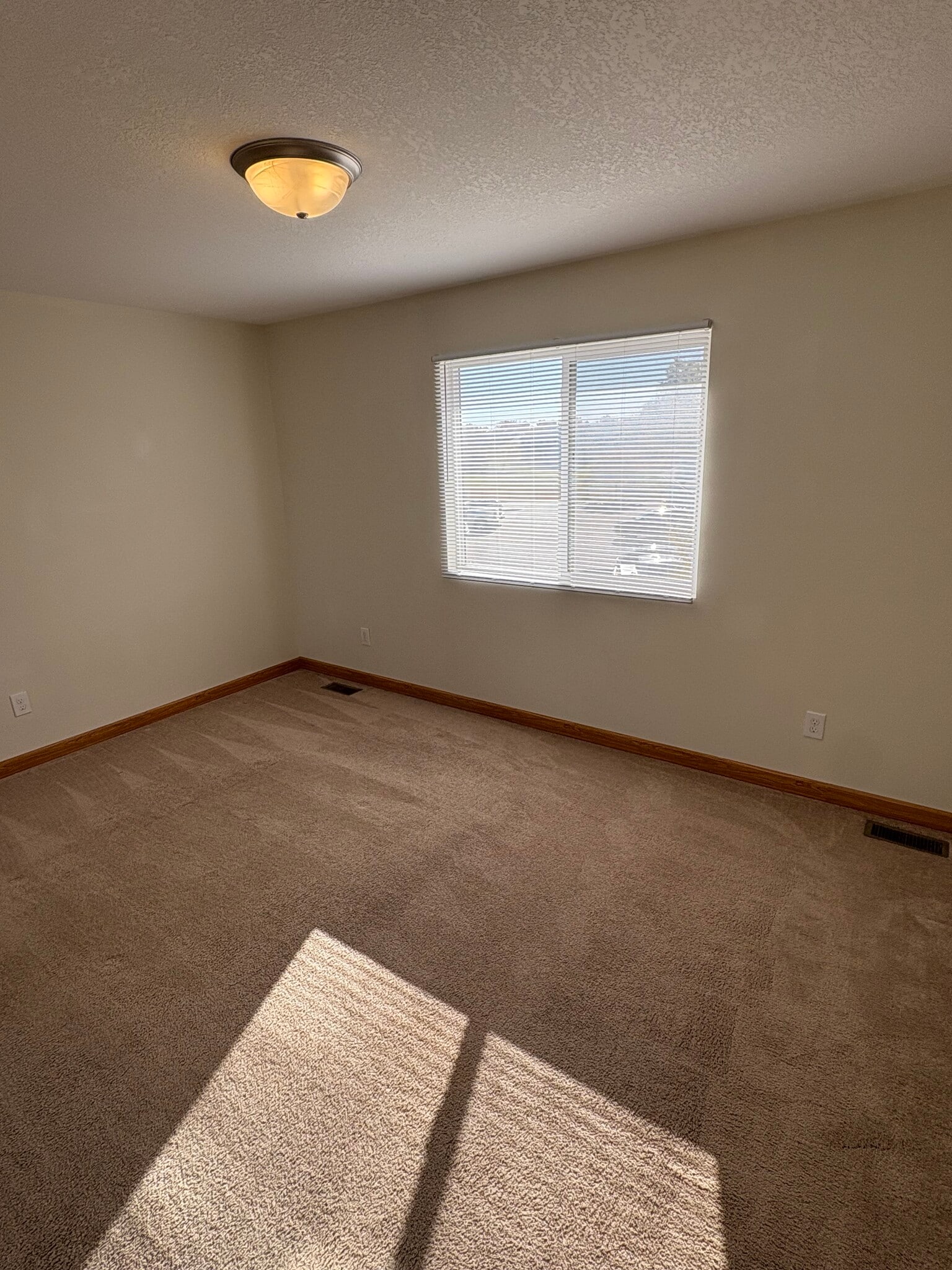 Building Photo - 1714 W Jester Park Dr