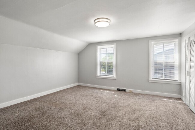 Building Photo - 1314 22nd St