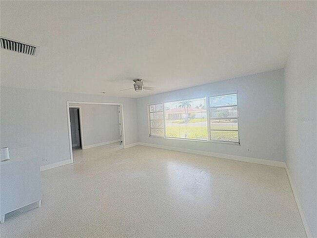 Building Photo - 103 23rd St