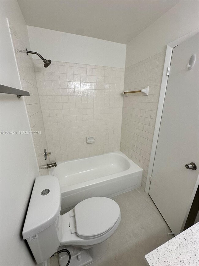 Building Photo - 5151 SW 121st Terrace