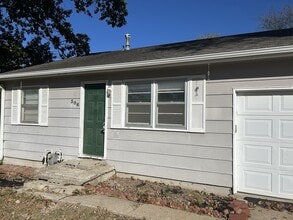 Building Photo - 306 Fremont St