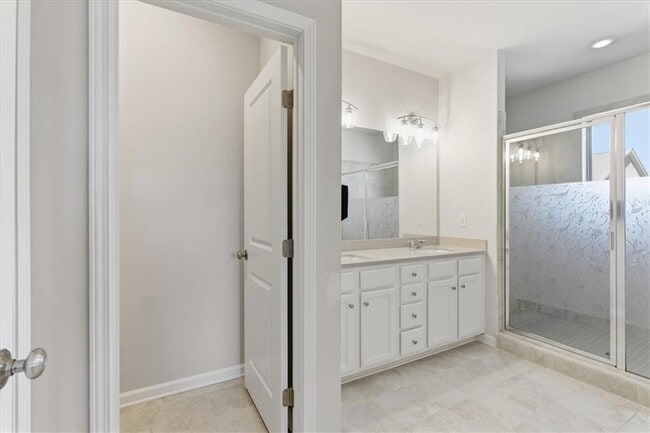 Building Photo - 2565 Cherry Birch Ln