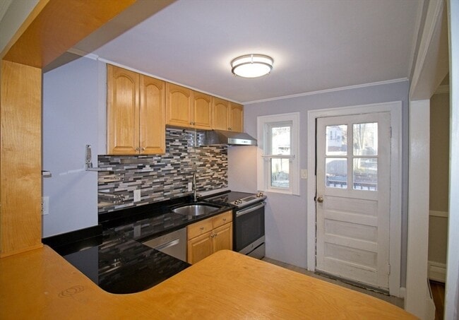 Building Photo - 29 Durso Ave