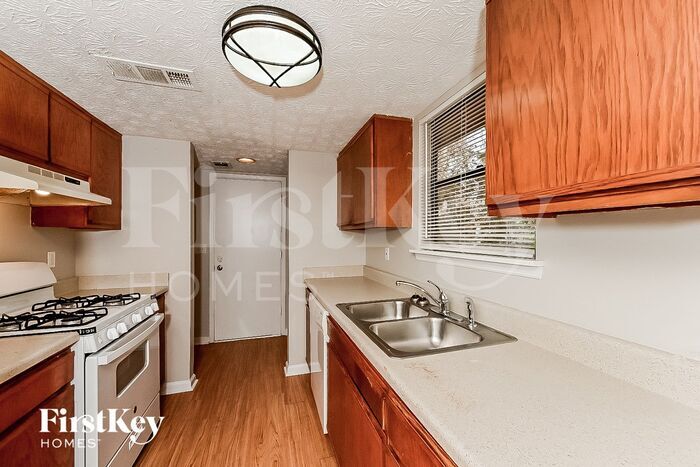 Building Photo - 6708 Doublegate Ln