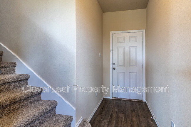 Building Photo - 6026 Galena Rock