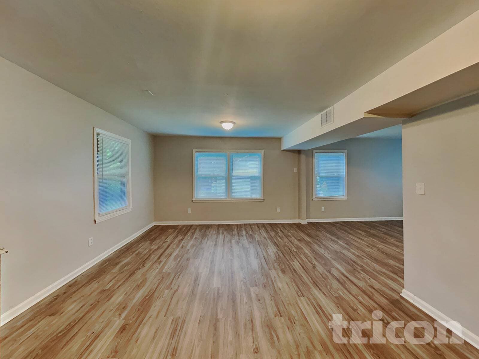 Building Photo - 6304 Clearwater Dr