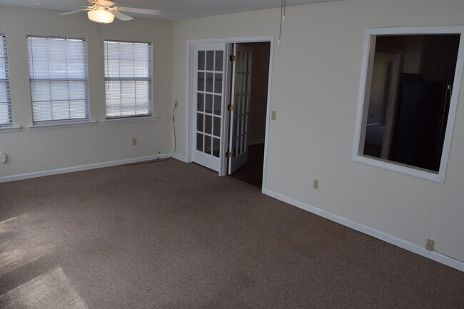 Building Photo - CHAPELWOOD SUBDIVISION!